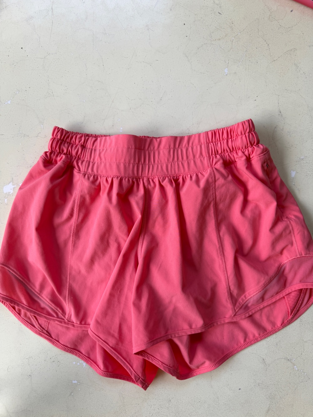 Lululemon Hotty Hot 4 inch Shorts